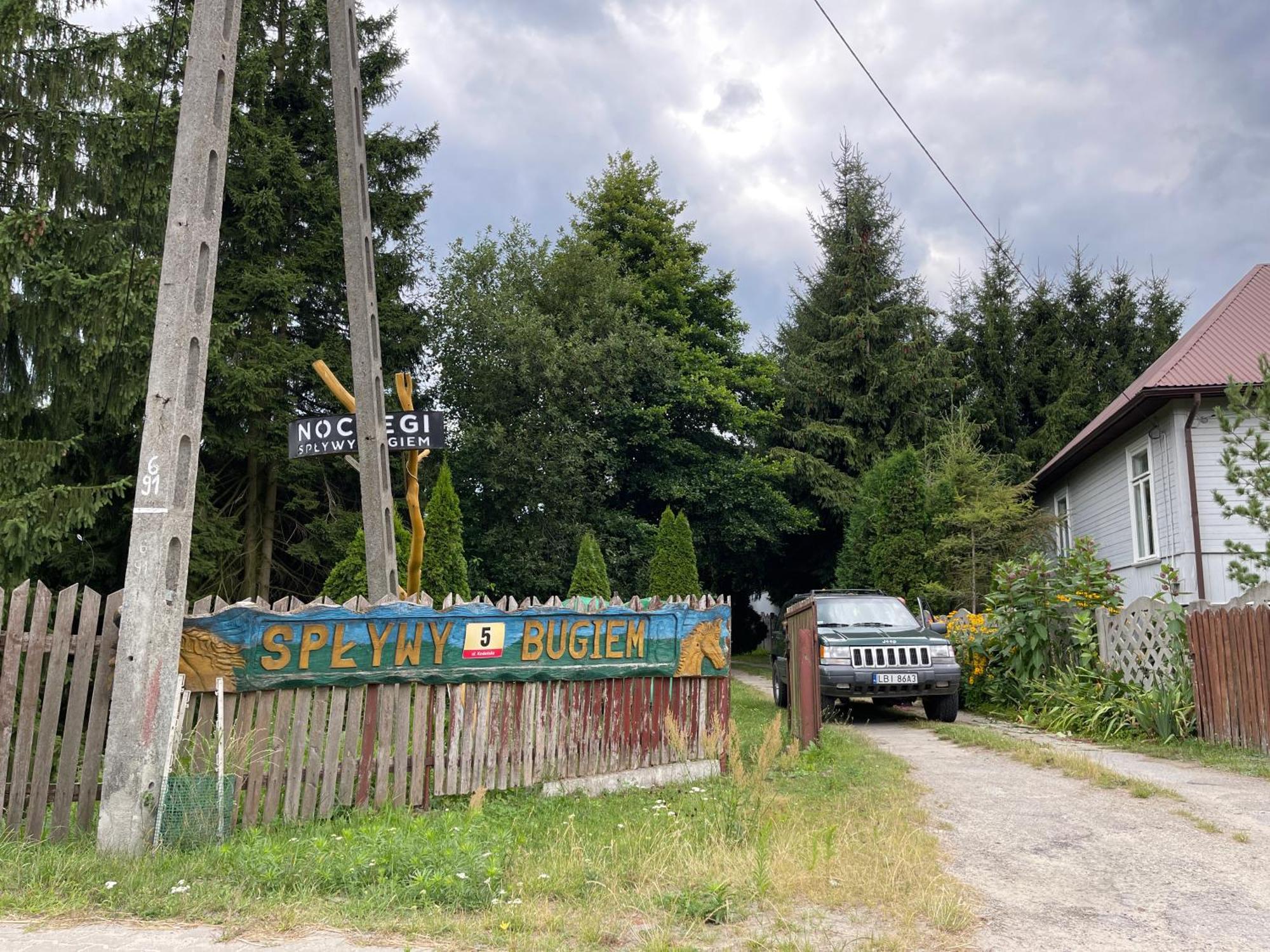 Noclegi-Splywy Bugiem Slawatycze Exterior foto